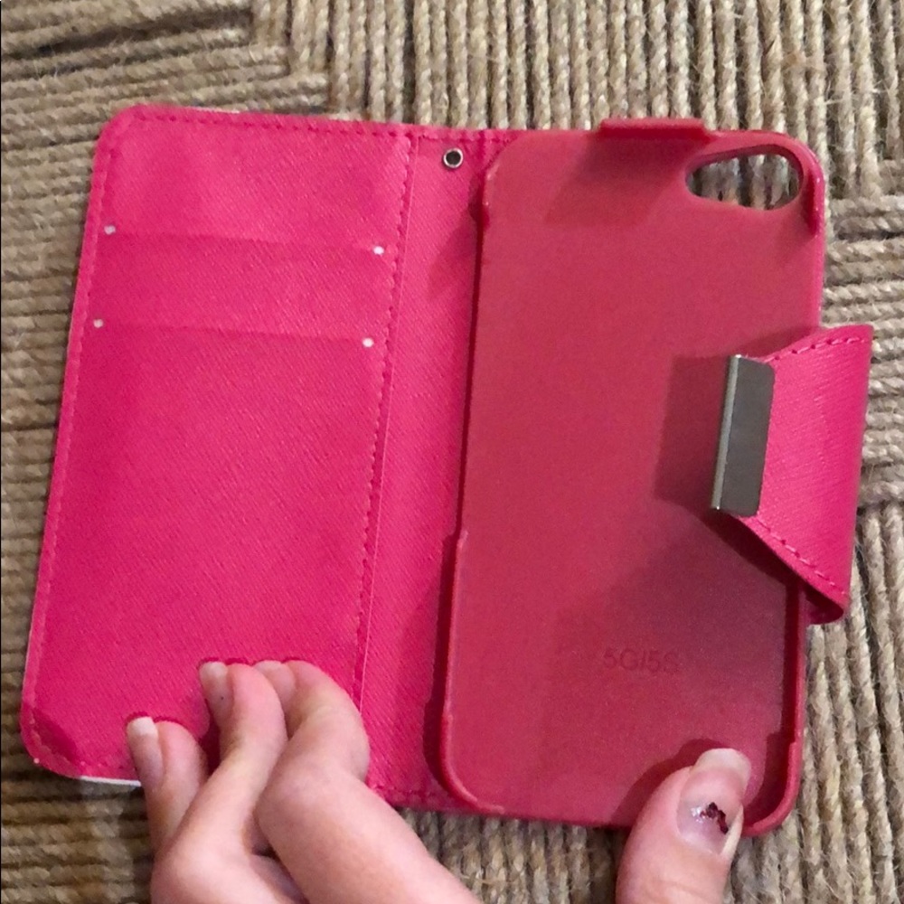 SE iPhone case - Picture 2 of 3